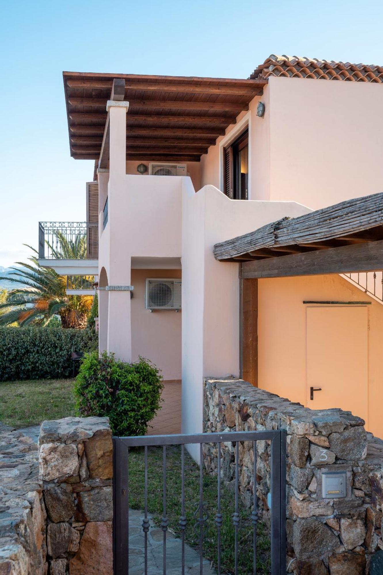 Residenze Bellosguardo Olbia Exterior foto